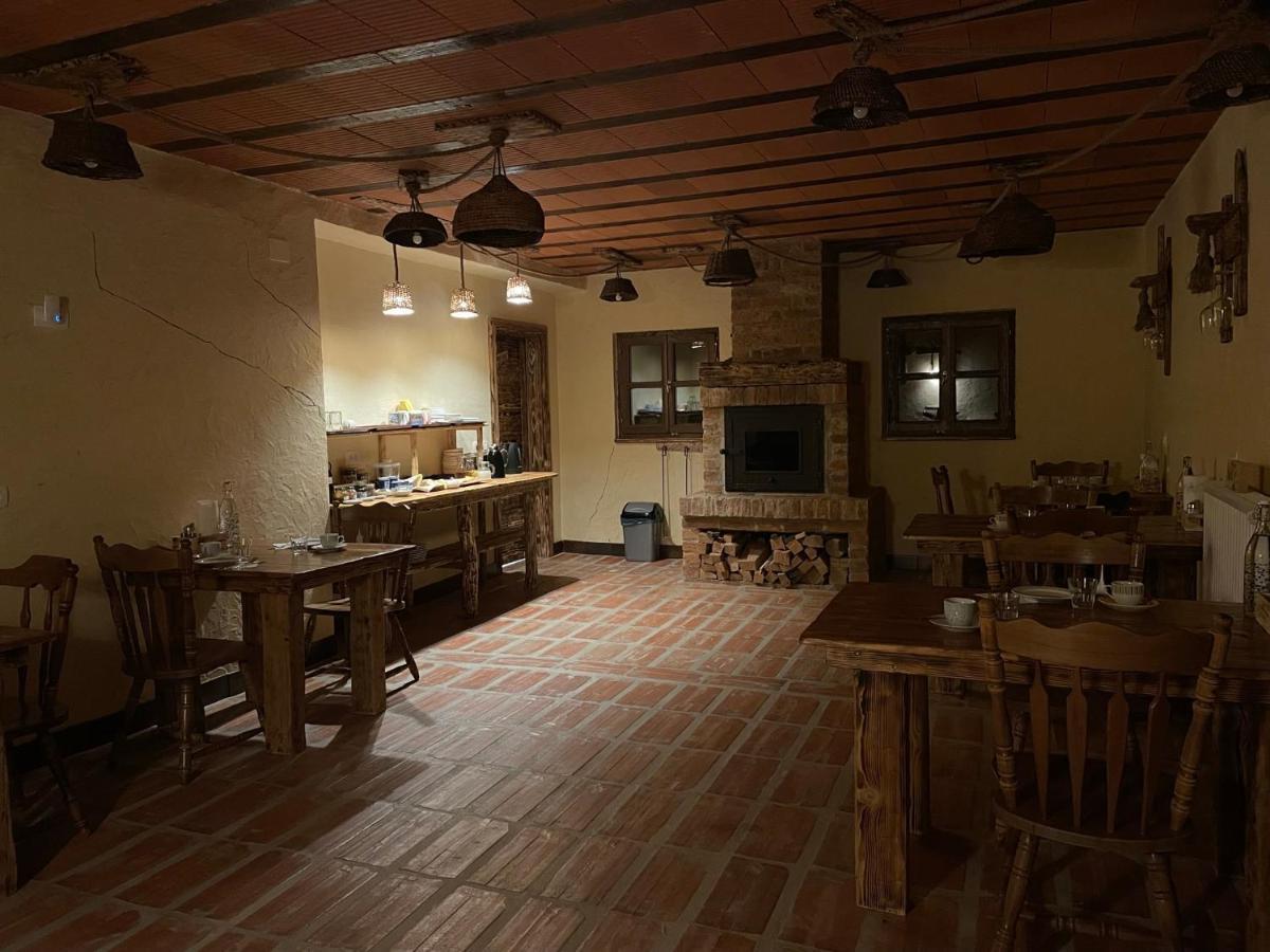 Hotel Vamis Gornji Petrovci Esterno foto